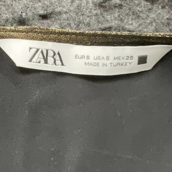 Zara Gold & Black Shimmer Metallic Long Sleeve Peplum Top Blouse Size Small S - Picture 5 of 6